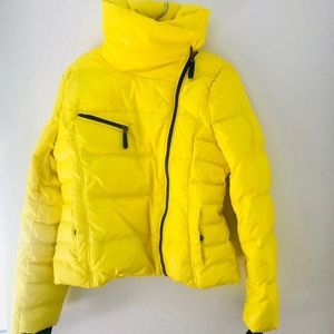 Yellow Girls size 16 modern jacket black trim